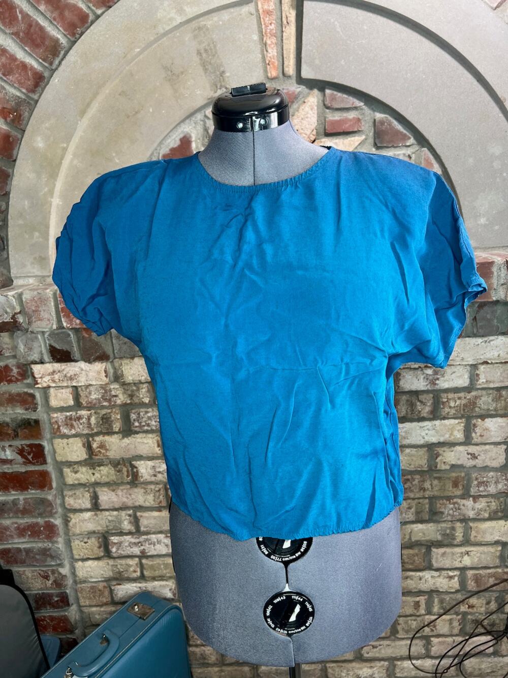 blouse short sleeve blue shoulder pads